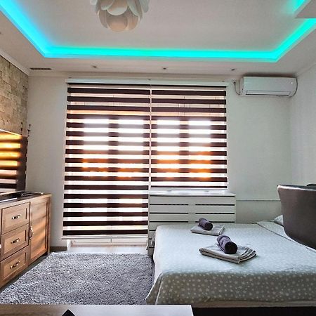 Studio Trg อูชิเซ ภายนอก รูปภาพ